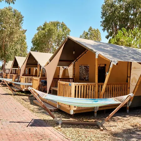 Glamping At Sardinia Lüks kamp alanı *